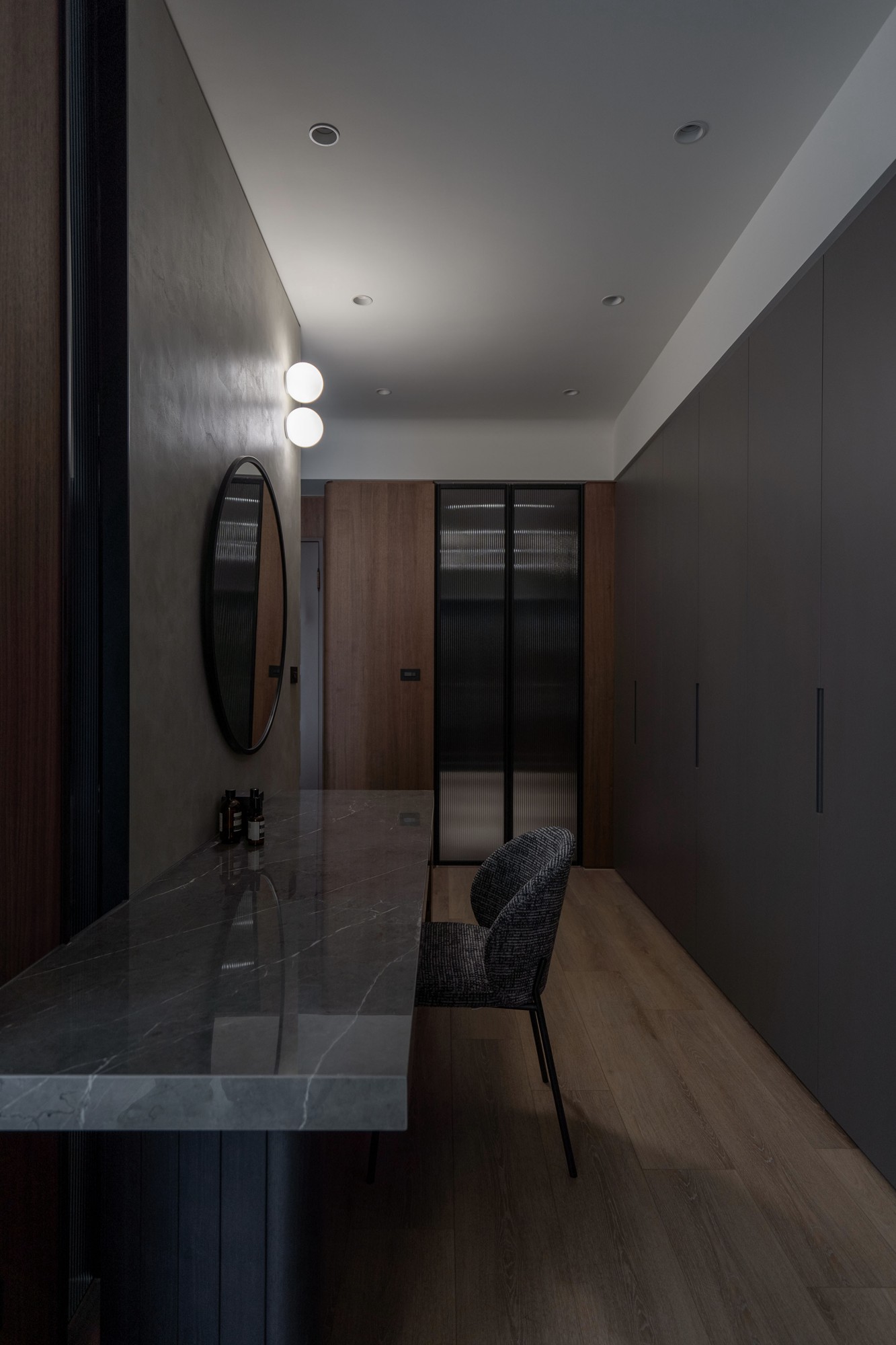 021 Residence O — 08