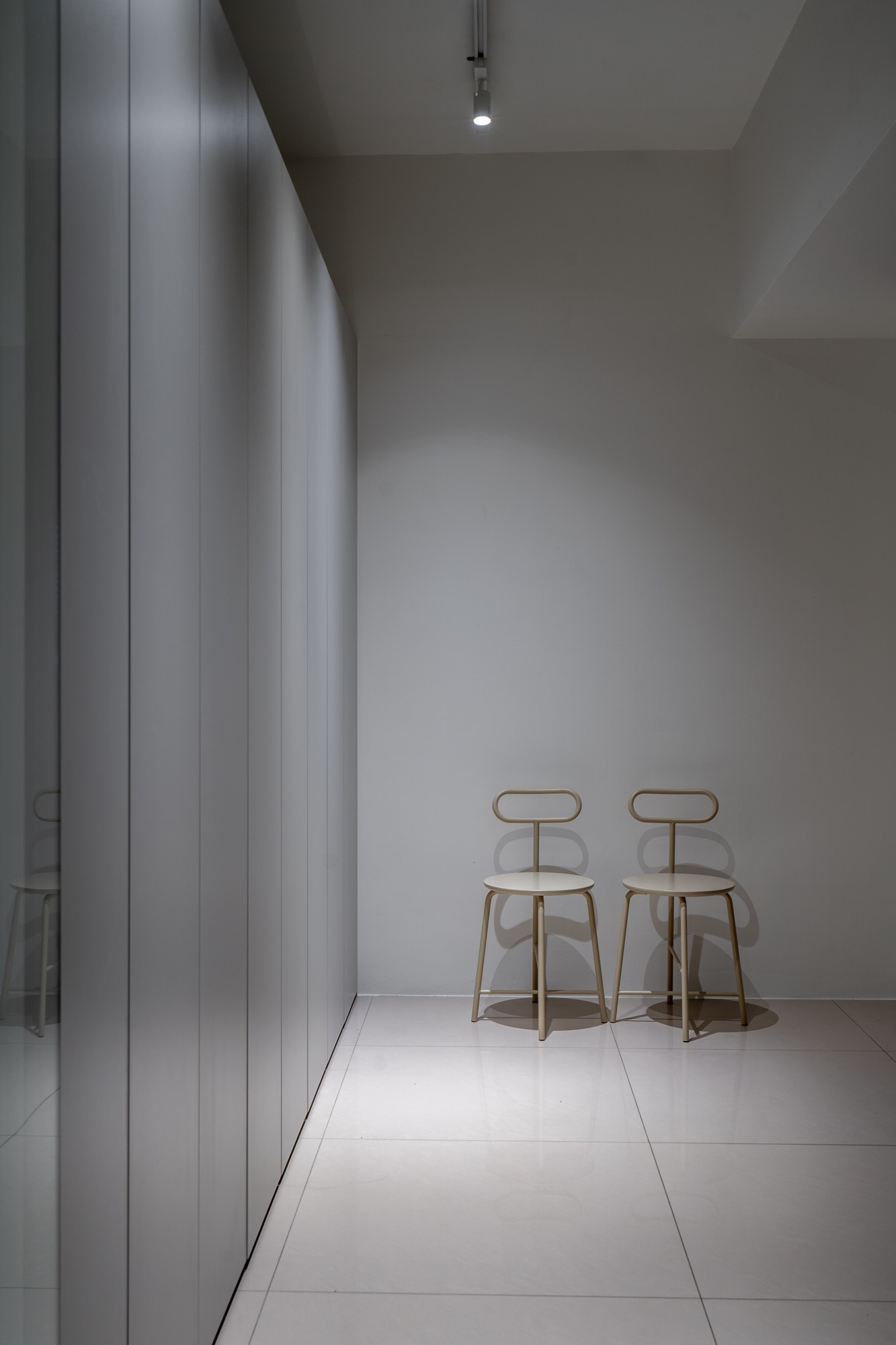 025 Vangas Office — 13